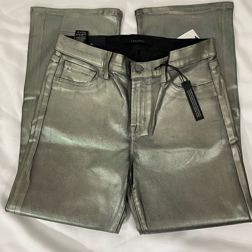 NWT J Brand Selena  Mid Rise Crop Boot Jeans